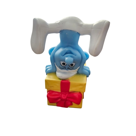 Bundle of Collectable Mcdonald Toys, Minion, Smurf, Chipmunk, Sing Movie. - Picture 9 of 14